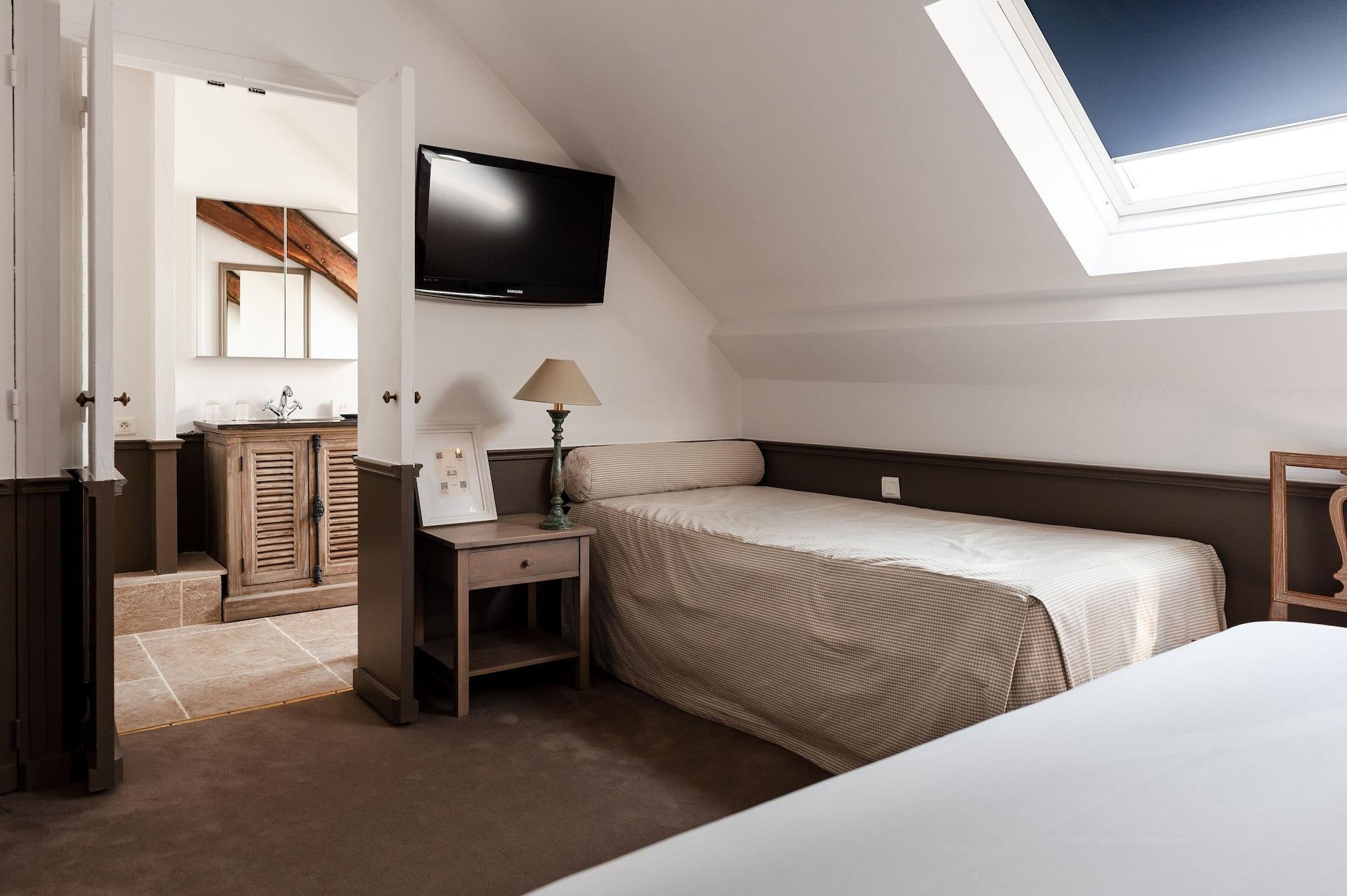 Chateau De Courban And Spa Nuxe Екстериор снимка