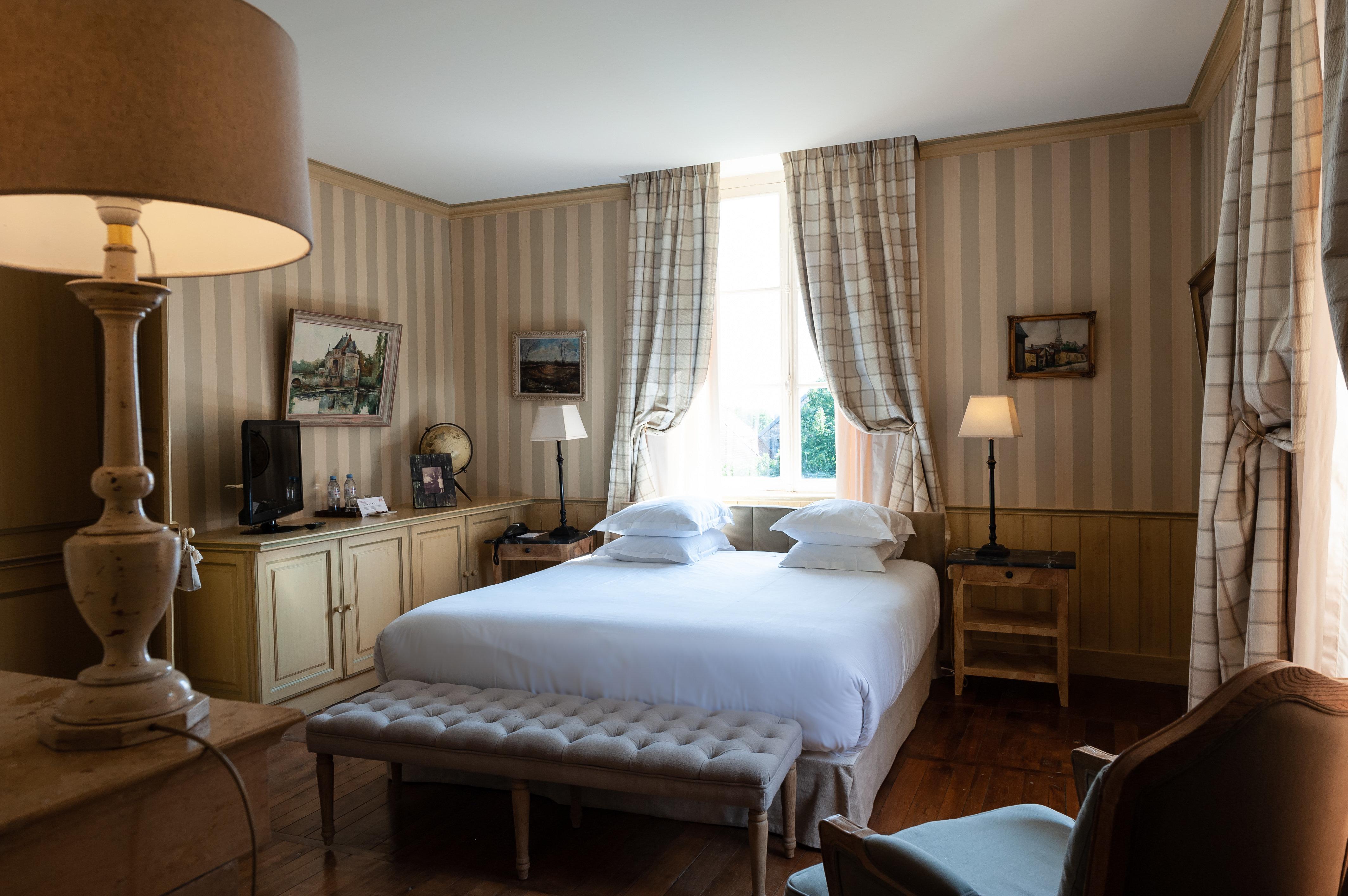 Chateau De Courban And Spa Nuxe Екстериор снимка