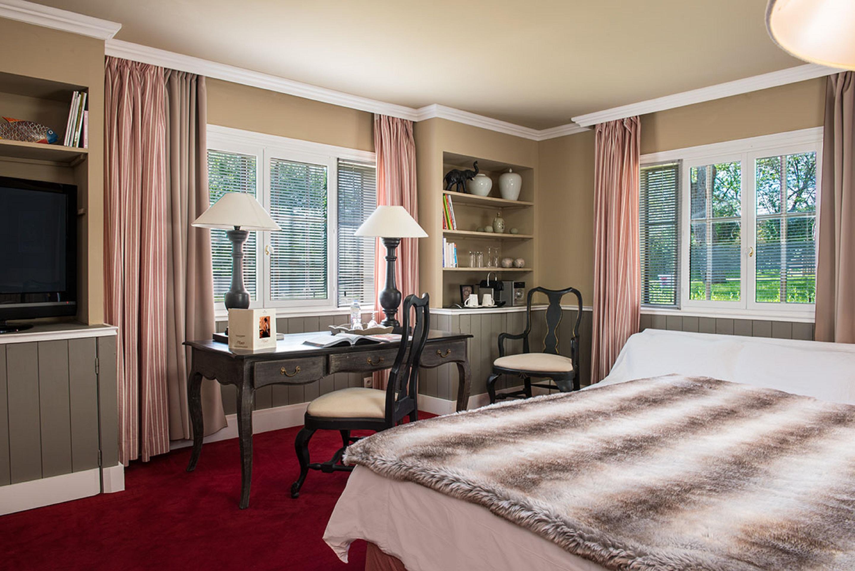 Chateau De Courban And Spa Nuxe Екстериор снимка