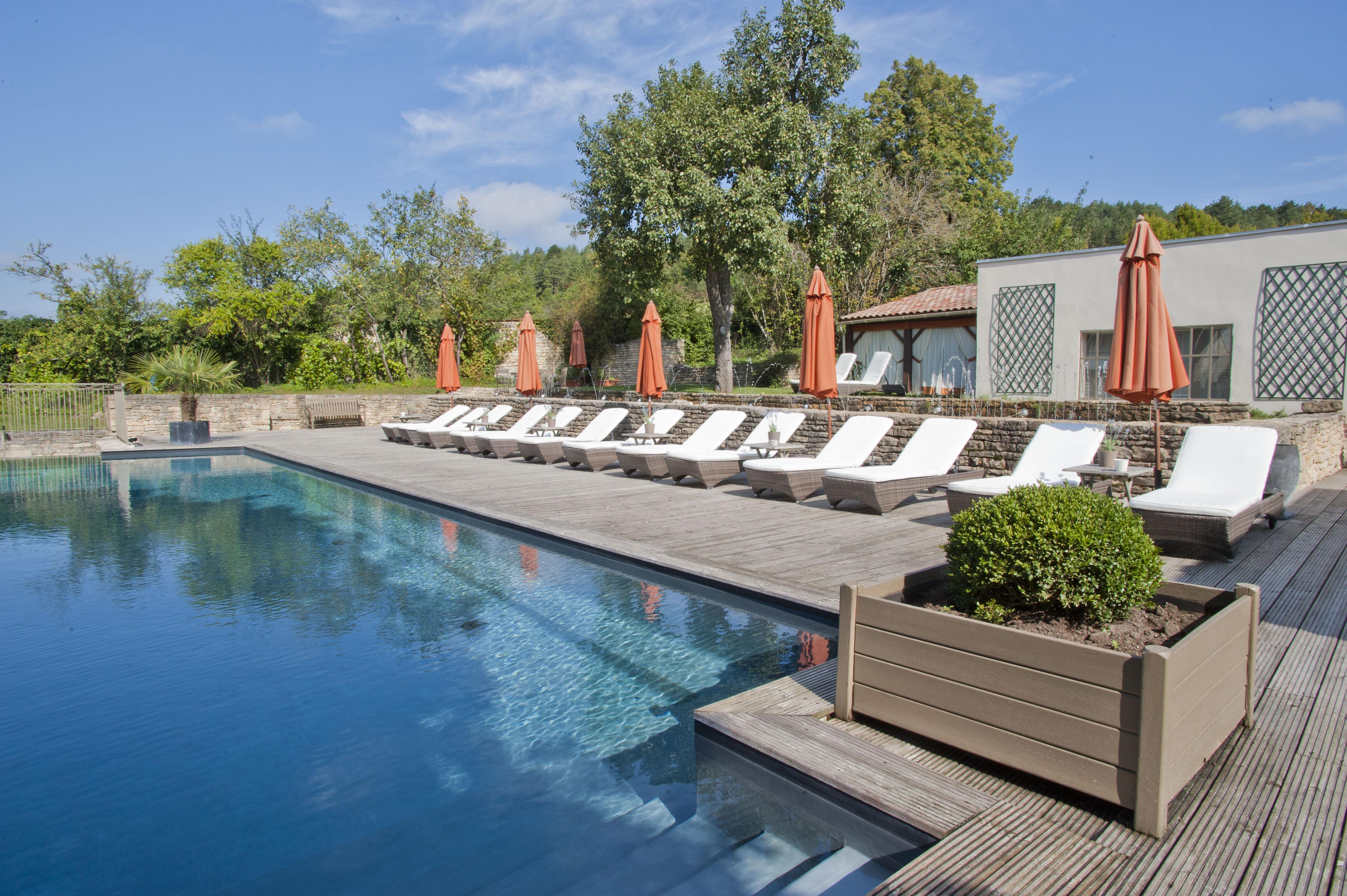 Chateau De Courban And Spa Nuxe Екстериор снимка