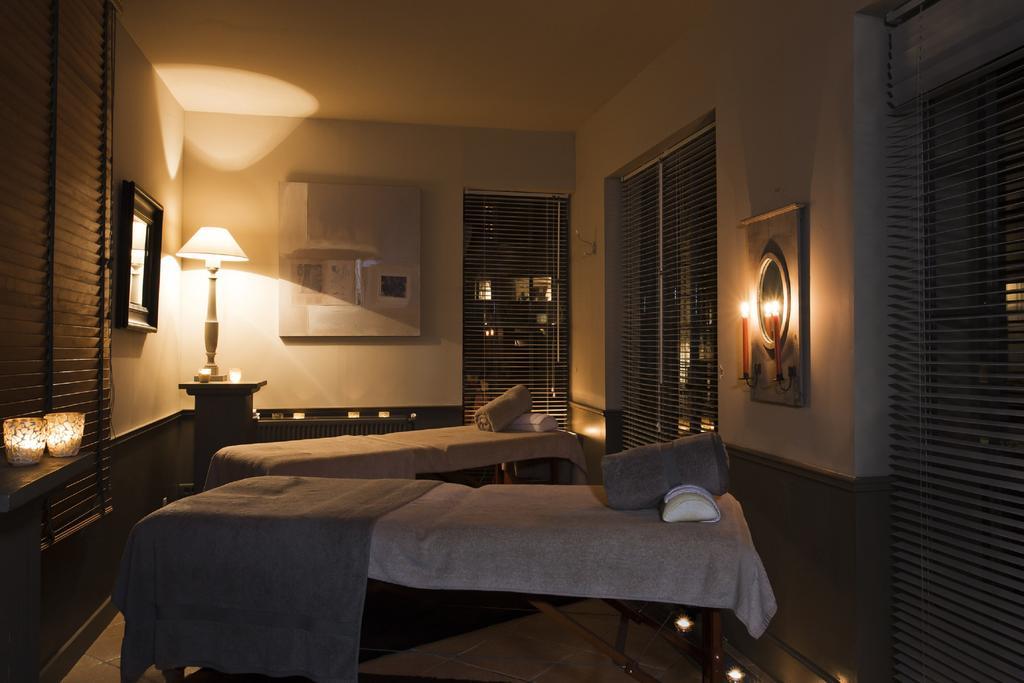 Chateau De Courban And Spa Nuxe Екстериор снимка