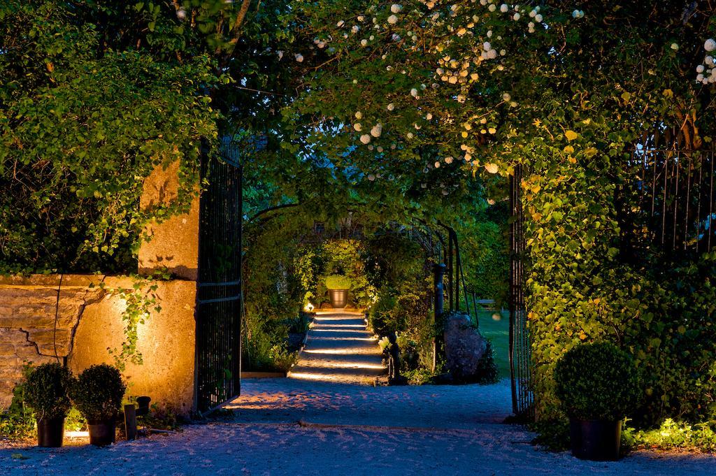 Chateau De Courban And Spa Nuxe Екстериор снимка